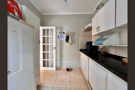 Casa à venda com 127m², 3 quartos e 3 vagasCozinha