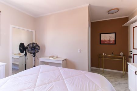Apartamento à venda com 134m², 3 quartos e 2 vagasQuarto 1 - Suíte