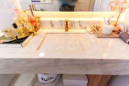 Apartamento à venda com 134m², 3 quartos e 2 vagasBanheiro da Suíte 3