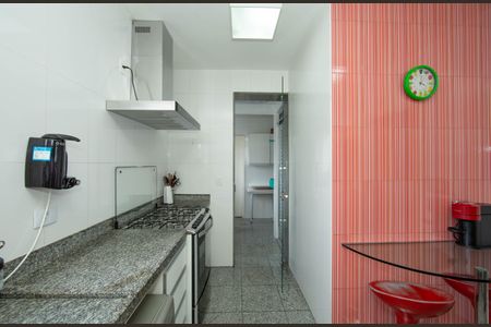 Apartamento à venda com 118m², 3 quartos e 2 vagasCOZINHA