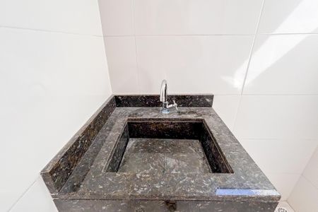 Apartamento para alugar com 80m², 2 quartos e 1 vagaBanheiro Social