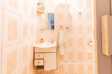 Casa à venda com 254m², 3 quartos e 6 vagasBanheiro Garagem