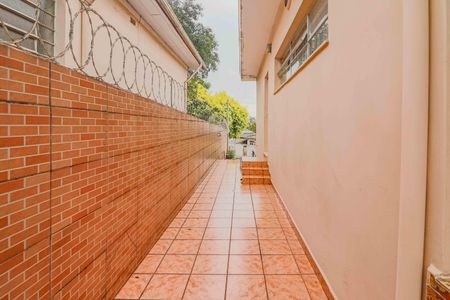 Casa à venda com 254m², 3 quartos e 6 vagasLavanderia / Quintal