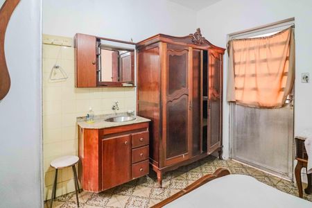 Casa à venda com 254m², 3 quartos e 6 vagasQuarto 3 Suite