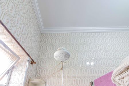 Casa à venda com 254m², 3 quartos e 6 vagasBanheiro