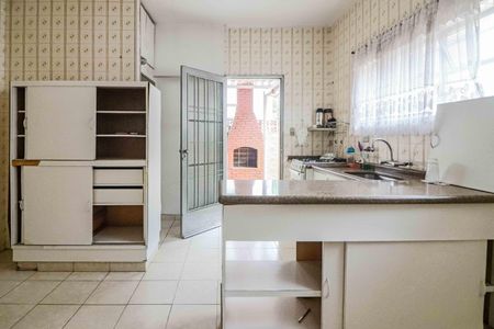 Casa à venda com 254m², 3 quartos e 6 vagasCozinha