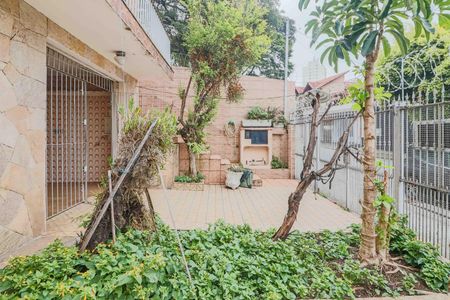 Casa à venda com 254m², 3 quartos e 6 vagasGaragem