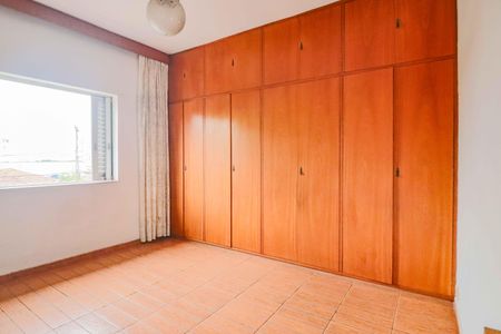 Casa à venda com 254m², 3 quartos e 6 vagasQuarto 1