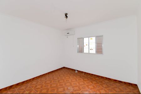 Casa à venda com 153m², 3 quartos e 2 vagas Casa à venda com 153m², 3 quartos e 2 vagasQuarto 2