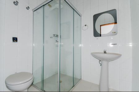 Casa à venda com 153m², 3 quartos e 2 vagas Casa à venda com 153m², 3 quartos e 2 vagasBanheiro 1