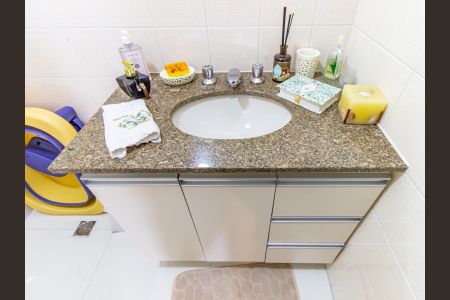 Apartamento à venda com 84m², 3 quartos e 2 vagas Apartamento à venda com 84m², 3 quartos e 2 vagasBanheiro