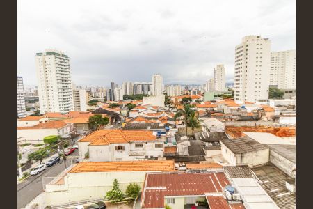 Apartamento à venda com 84m², 3 quartos e 2 vagas Apartamento à venda com 84m², 3 quartos e 2 vagasVaranda - Vista