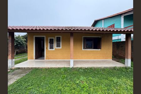 Casa à venda com 125m², 3 quartos e 1 vaga Casa à venda com 125m², 3 quartos e 1 vagaQuintal