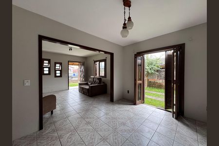 Casa à venda com 125m², 3 quartos e 1 vaga Casa à venda com 125m², 3 quartos e 1 vagaSala