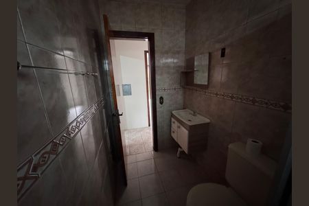 Casa à venda com 125m², 3 quartos e 1 vaga Casa à venda com 125m², 3 quartos e 1 vagaBanheiro