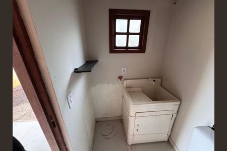 Casa à venda com 125m², 3 quartos e 1 vaga Casa à venda com 125m², 3 quartos e 1 vagaÁrea de Serviço