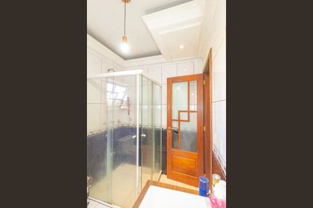 Casa à venda com 250m², 4 quartos e 2 vagas Casa à venda com 250m², 4 quartos e 2 vagasBanheiro da Suíte