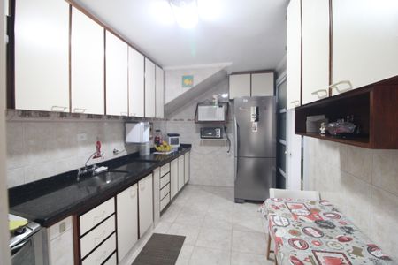 Casa à venda com 150m², 3 quartos e 2 vagasCozinha