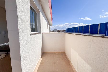 Apartamento para alugar com 80m², 2 quartos e 1 vagaÁrea de Serviço