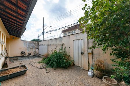 Casa à venda com 300m², 4 quartos e 2 vagasEntrada