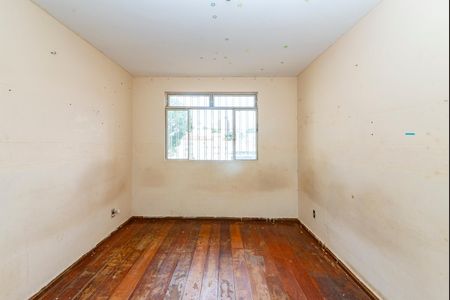 Casa à venda com 300m², 4 quartos e 2 vagasQuarto 2