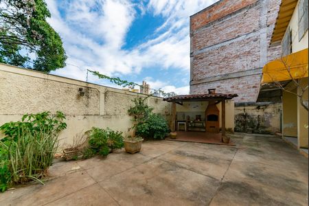 Casa à venda com 300m², 4 quartos e 2 vagasQuintal