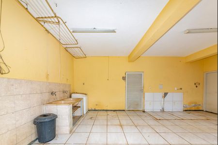 Casa à venda com 300m², 4 quartos e 2 vagasÁrea de Serviço