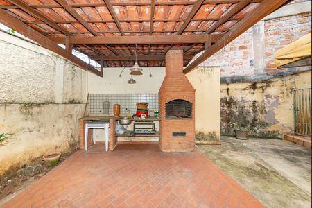 Casa à venda com 300m², 4 quartos e 2 vagasVaranda