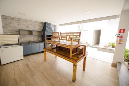 Apartamento para alugar com 70m², 2 quartos e 1 vaga Apartamento para alugar com 70m², 2 quartos e 1 vagaÁrea comum - Churrasqueira 1
