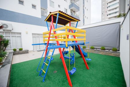Apartamento para alugar com 70m², 2 quartos e 1 vaga Apartamento para alugar com 70m², 2 quartos e 1 vagaÁrea comum - Playground