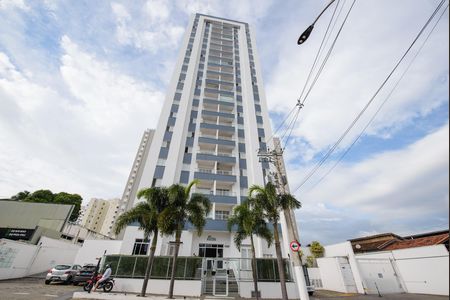 Apartamento para alugar com 70m², 2 quartos e 1 vaga Apartamento para alugar com 70m², 2 quartos e 1 vagaFachada do Prédio