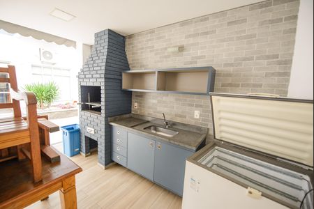 Apartamento para alugar com 70m², 2 quartos e 1 vaga Apartamento para alugar com 70m², 2 quartos e 1 vagaÁrea comum - Churrasqueira 2