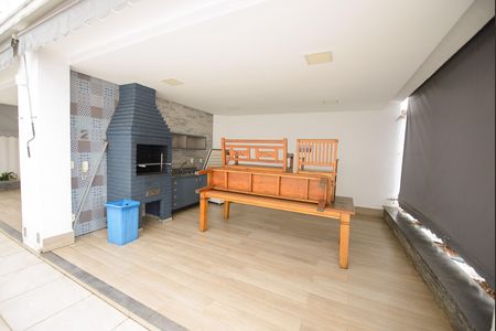 Apartamento para alugar com 70m², 2 quartos e 1 vaga Apartamento para alugar com 70m², 2 quartos e 1 vagaÁrea comum - Churrasqueira 2