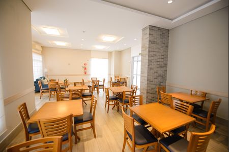 Apartamento para alugar com 70m², 2 quartos e 1 vaga Apartamento para alugar com 70m², 2 quartos e 1 vagaÁrea comum - Salão de festas