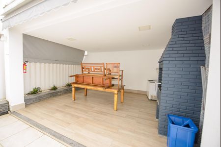 Apartamento para alugar com 70m², 2 quartos e 1 vaga Apartamento para alugar com 70m², 2 quartos e 1 vagaÁrea comum - Churrasqueira 1