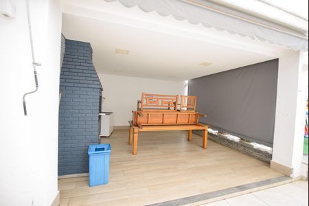 Apartamento para alugar com 70m², 2 quartos e 1 vaga Apartamento para alugar com 70m², 2 quartos e 1 vagaÁrea comum - Churrasqueira 2