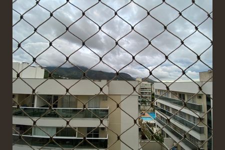 Apartamento à venda com 70m², 2 quartos e 1 vaga Apartamento à venda com 70m², 2 quartos e 1 vagaSacada Vista