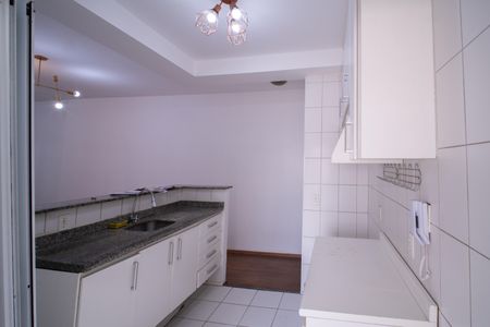 Apartamento à venda com 76m², 3 quartos e 2 vagasCozinha