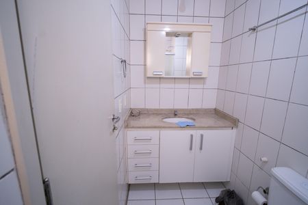 Apartamento à venda com 76m², 3 quartos e 2 vagasBanheiro Suíte
