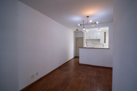 Apartamento à venda com 76m², 3 quartos e 2 vagasSala