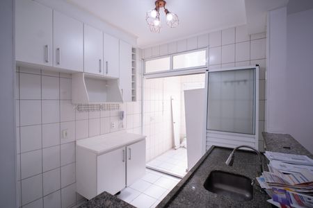 Apartamento à venda com 76m², 3 quartos e 2 vagasCozinha
