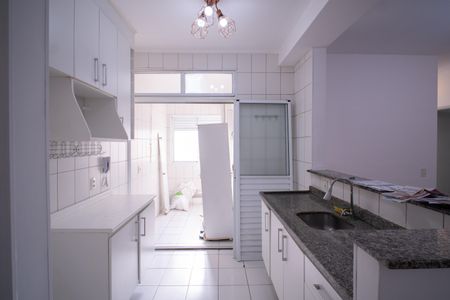 Apartamento à venda com 76m², 3 quartos e 2 vagasCozinha