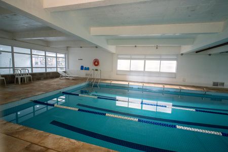 Apartamento à venda com 76m², 3 quartos e 2 vagasÁrea comum - Piscina