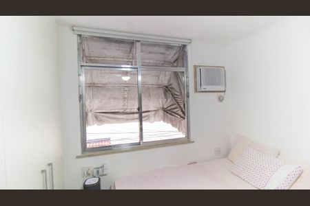 Apartamento à venda com 60m², 2 quartos e 2 vagas Apartamento à venda com 60m², 2 quartos e 2 vagasQuarto 1