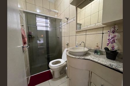 Casa à venda com 330m², 3 quartos e 7 vagasBanheiro/Suite