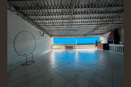 Casa à venda com 330m², 3 quartos e 7 vagasÁrea comum - Salão de festas