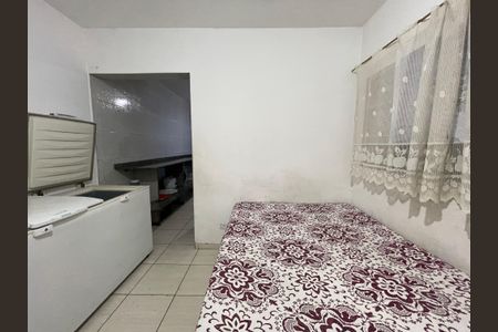Casa à venda com 330m², 3 quartos e 7 vagasQuarto de Serviço
