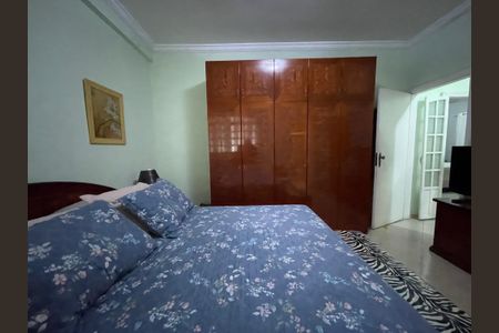 Casa à venda com 330m², 3 quartos e 7 vagasSuite