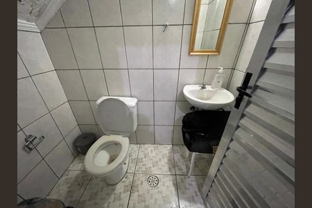 Casa à venda com 330m², 3 quartos e 7 vagasBanheiro 5