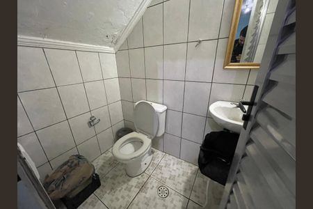 Casa à venda com 330m², 3 quartos e 7 vagasBanheiro 5